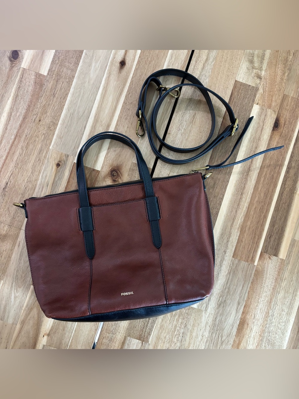 Fossil Satchel‎